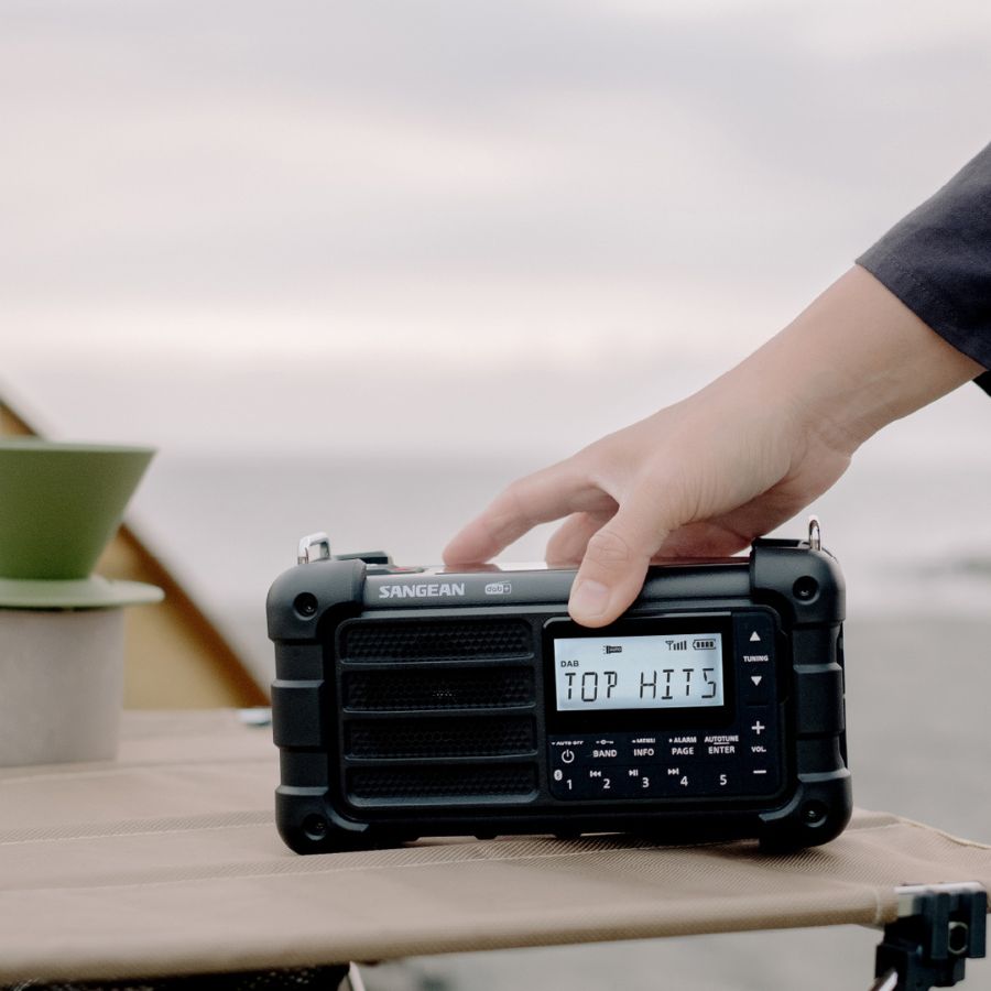 Notfallradio DAB+ Sangean MMR-99 mit Kurbel, Solar & Bluetooth - Farbe: Schwarz