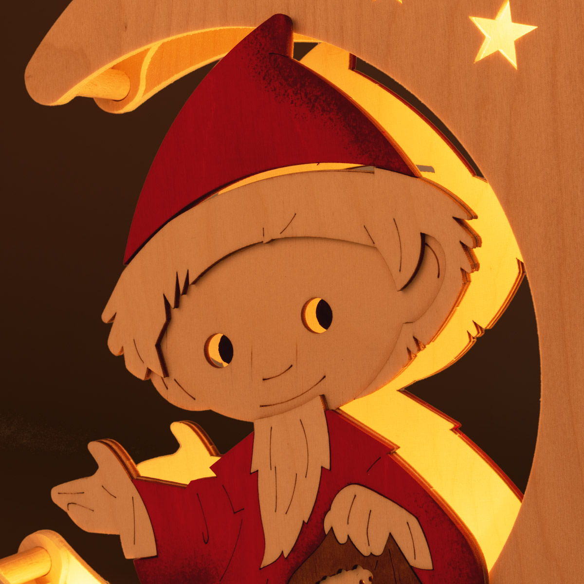 sandmaennchen fensterbild beleuchtet ratags holzkunst handarbeit detail